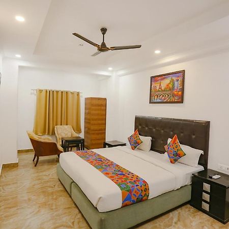 Fabexpress Taj Residency Near Yashobhoomi Convention Centre Hotel Delhi  Luaran gambar