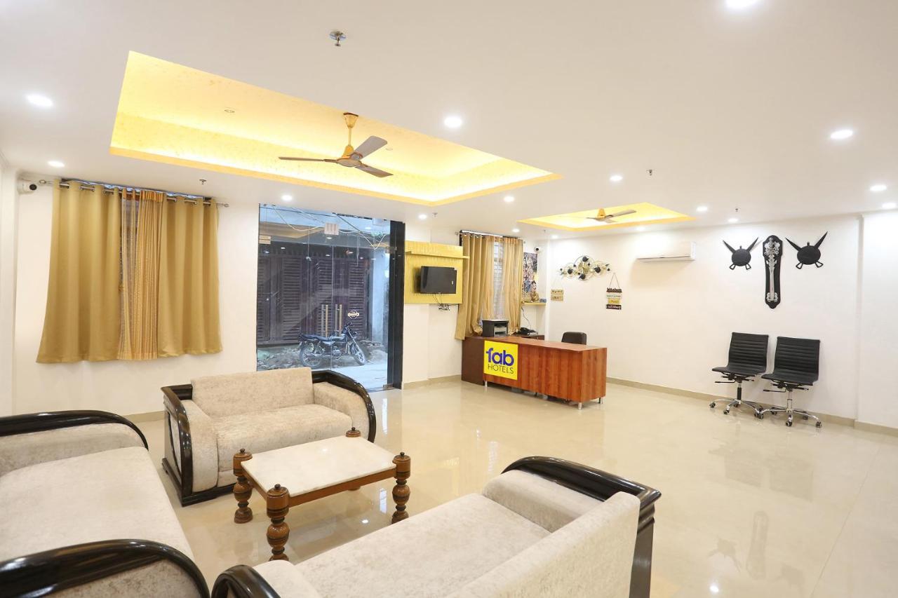Fabexpress Taj Residency Near Yashobhoomi Convention Centre Hotel Delhi  Luaran gambar