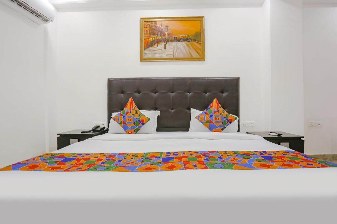 Fabexpress Taj Residency Near Yashobhoomi Convention Centre Hotel Delhi  Luaran gambar